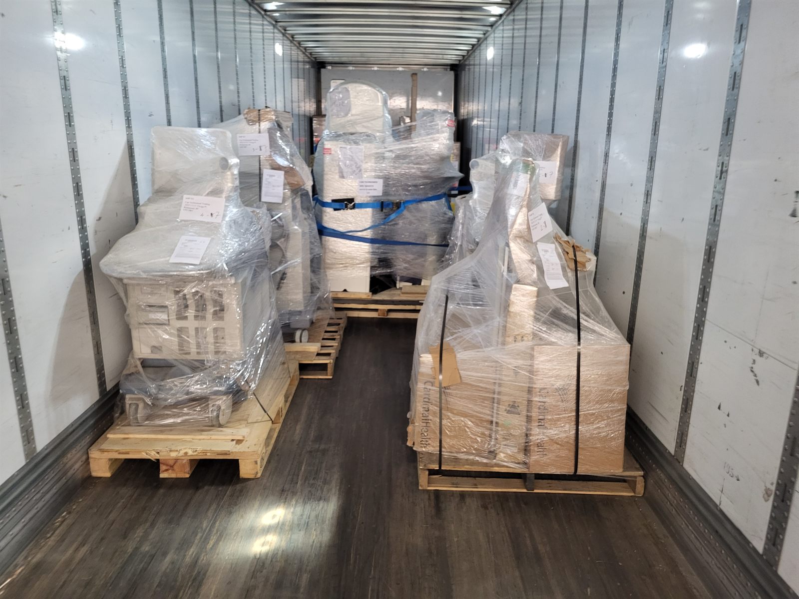 Dry van load
